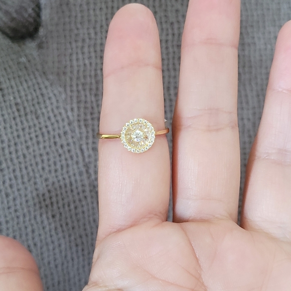 Rachel Zoe Dainty Gold💛 Disc📀 Ring💍 - NWT - Picture 7 of 16